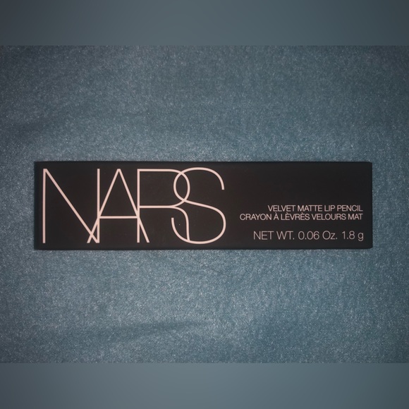 NARS Velvet Matte Lip Pencil. Lasting, Coverage, Pigmented, Layers, Saturate - Picture 3 of 6